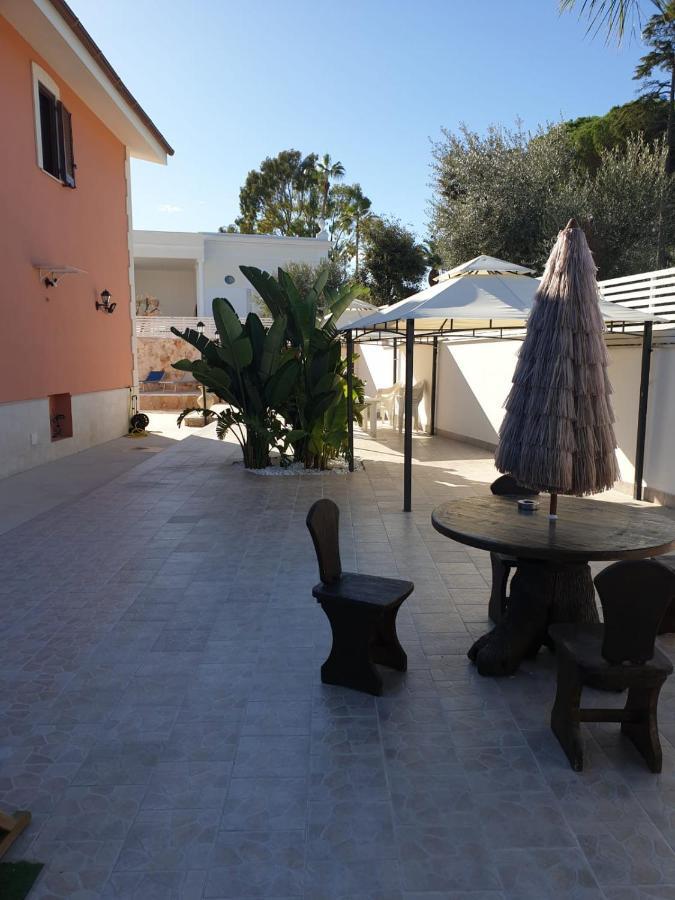 Bed And Breakfast Villa Fatima Trani Εξωτερικό φωτογραφία