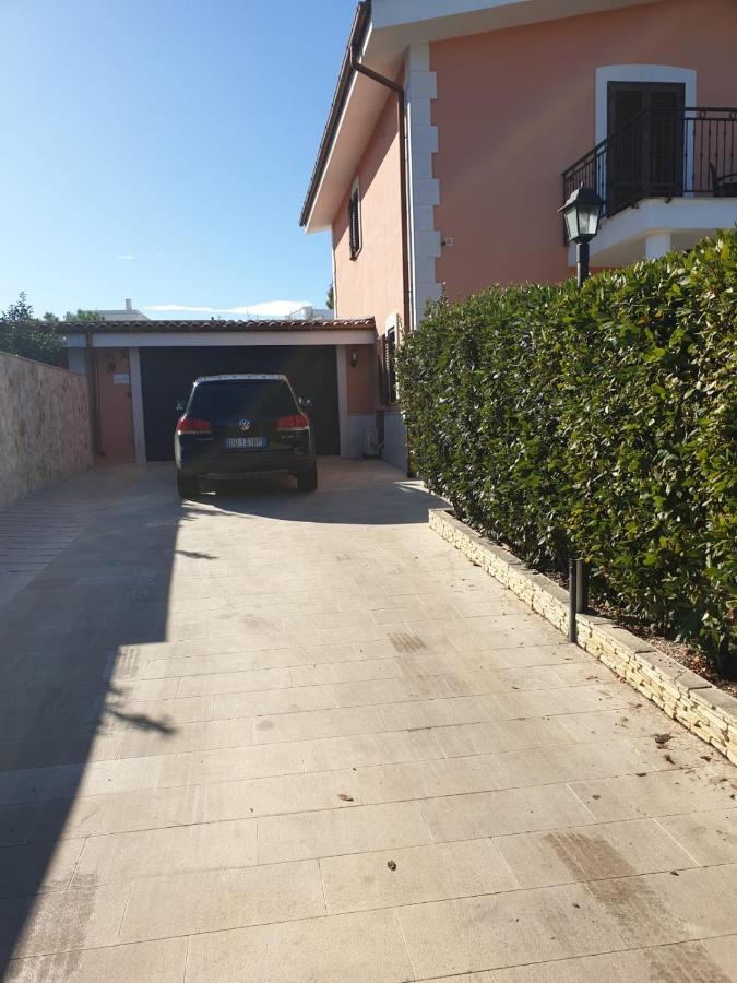 Bed And Breakfast Villa Fatima Trani Εξωτερικό φωτογραφία